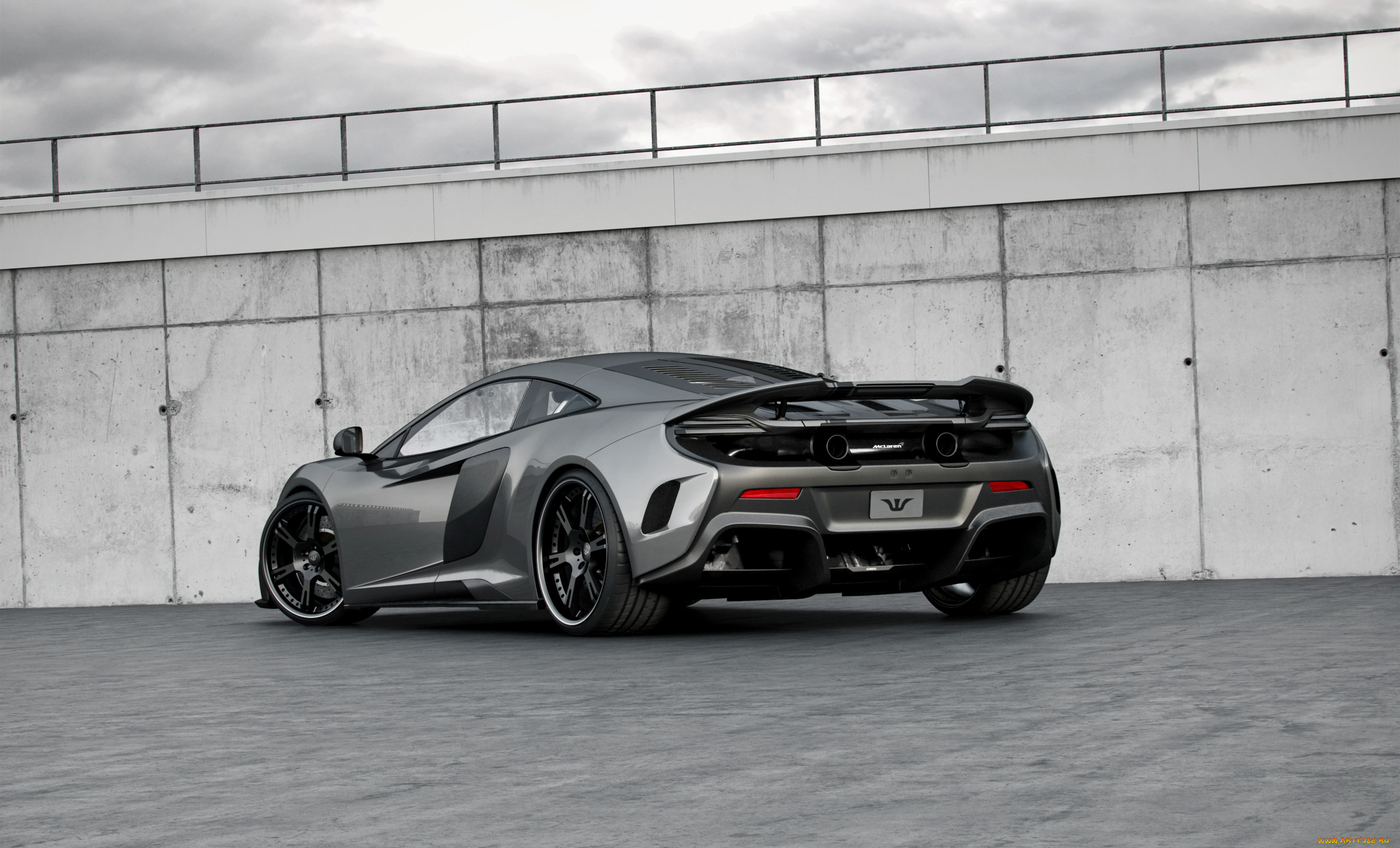 , mclaren, wheelsandmore